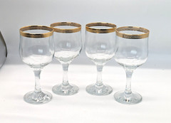 Set of 4 Vintage Celeni Mid Century 22 kt. Etched Gold Rim/Trim Wine Goblets