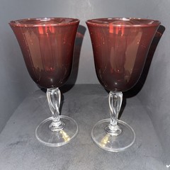 Casual Settings Ruby by CRISTAL D’ARQUES DURAND Stemmed Goblets 7 5/8” Set Of 2