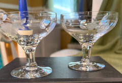 2 Etched Cocktail Champane Coupe Stemmed Glasses, has a Green Manganese Glow
