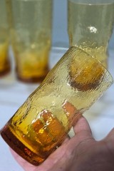 4 Morgantown THUMBPRINT Amber Glass Tumblers Textured Dimpled Pinched 6″ Golden