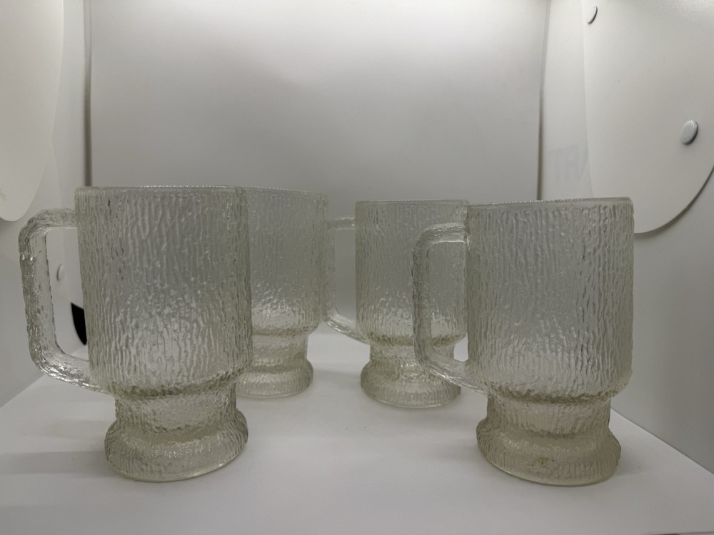 Set Of Four Vintage Indiana Glass Crystal Ice Tree Bark Pattern Beer Mugs EUC