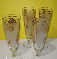 Vintage Libbey Frosted Gold Leaf Pilsner Glasses Set Of 4 MCM Barware 12 oz