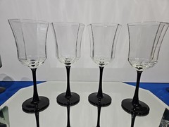 (4) Water glasses 8-1/4″ Goblets, Black Clear Luminarc Arcoroc France Octime