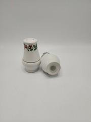 Gibson «Christmas Charm» 3 7/8 Inch Salt & Pepper Set