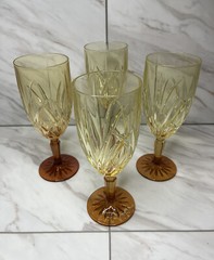 4 Marquis by Waterford Brookside – Iced Beverage Glasses – 8 1/2″ Amber