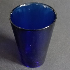 YALOS CASA MURANO TUMBLER, Hand Made Art Glass, Blue, 5 1/8″, Made in Italy