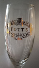 Totts Champagne Flutes Reserve Cuvee 4ct. – Preowned