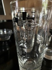 Libbey Vintage Black & Gold 1950’s “Horseless Carriage” Glasses and Bowls EUC