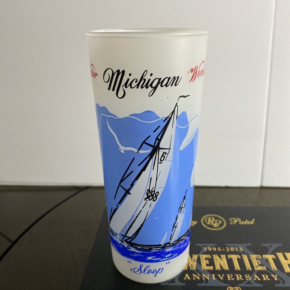 Libbeys 12oz Frosted Drinking Glass Tumbler Michigan Sloop Scenes
