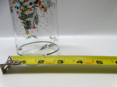 International Country Christmas Glass 12oz Tumbler 6 1/4″ Tall Winter Scene