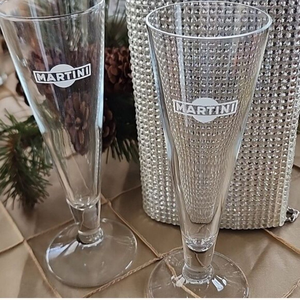 Rare Vtg Asti Martini Trumpet Hollow Champagne Flutes Celebration Romantic Toast