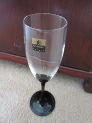 Luminarc Champagne Flute Wine Glass 8.75″ Tall 6-oz 1-piece 8-3/4″ Black
