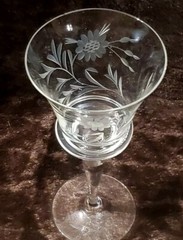 🥂VTG. XL Wine Water Cocktail Glass w/Etched Base Bulbous Stem 🍷