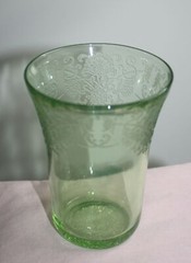 VINTAGE FLORETINE GREEN DEPRESSION GLASS TUMBLER 6-8 OZ. HAZEL ATLAS GLASS