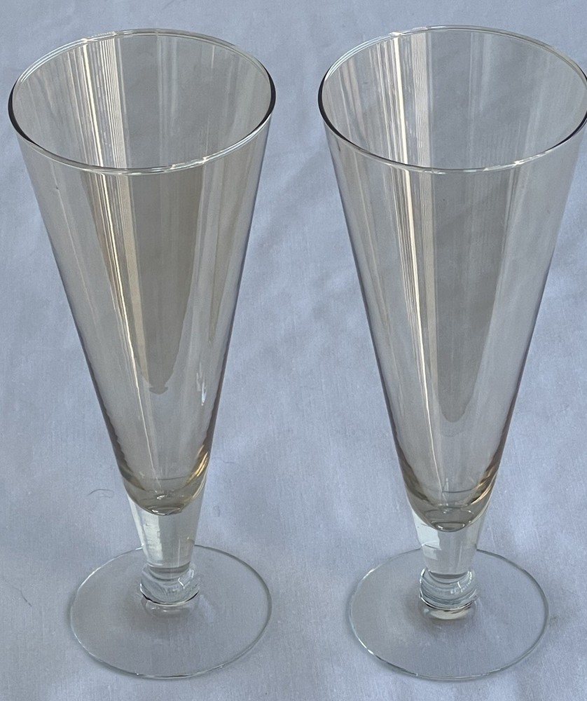 Set Of 2 Vintage Light Amber Footed Pilsner Glasses – 8″ Tall – MCM – Stunning