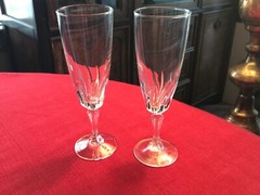 Cristal d Arques champagne flutes pair Flamenco pattern 7 1/8: FREE SHIP