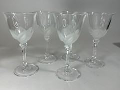 Set of 5 Cristal D’Arques Durand Florence Wine Glasses 6.75″ Frosted Petal Stem
