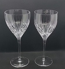 Pair of 2 Rogaska Crystal «Soho» Wine Glasses 7 3/4″