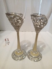 Pair Of Things Of Rembered Fifth Ave Champagne Flutes