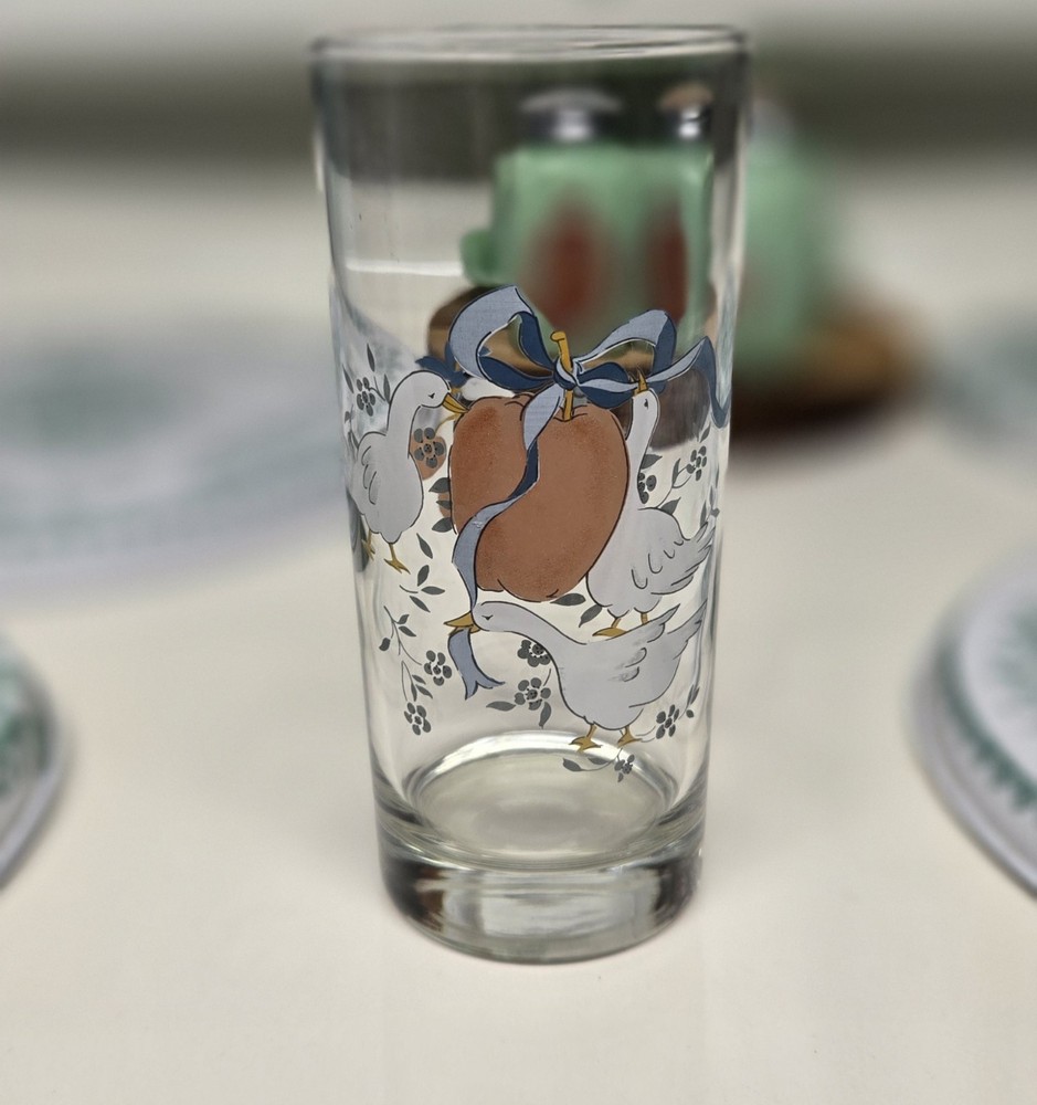 Vintage International Marmalade Tea Glass Geese Ducks