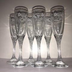 Set of 6 Pieces Cut Etched Crystal Champagne Glasses Grapes & Leaves Gold Rim