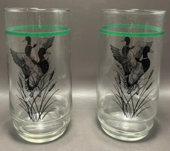 Set of 2 Vintage Libbey Geese Drinking Glasses with Green Accent