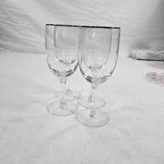 Set of 4 Clear Wine Glasses Platinum Silver Rim Stemware Goblets