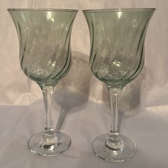 2 Green Optic Swirl Luster Wine Water Glass Goblet 7.5” Tall
