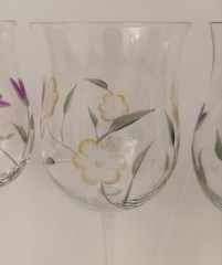 Lenox Floral Spirit Etched/Hand-painted 8-7/8″ Tulip Wine Glasses (3)