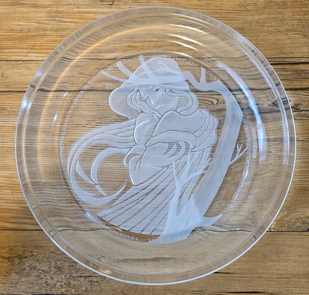 MICHAEL YATES – COUNTRY LADIES – ANGELICA – MORGANTOWN -LEAD CRYSTAL PLATE -23cm