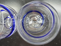 (2) Pier 1 Swirline Cobalt Water Goblets Set Elegant Blue Swirl Stemware Bar Lot