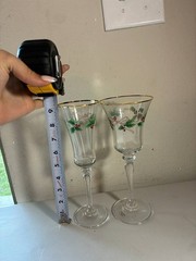 2 Mikasa Ribbon Holly Crystal Glasses – Gold Trim Wine Glasses Retired Barware