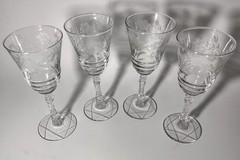 Set of 4 Libbey Rock Sharpe Arctic Rose Water/Wine Goblets w/ Star of David Base