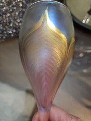 Correia Iridescent Pulled Feather FLUTE /Goblet SIGNED/NUMBERED 10″