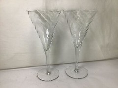 NN90 Vintage Pair Clear Sasaki Swirl Pattern Crystal Wine Glasses For Adults