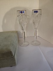 2 Marquis Waterford «Romance Collection» Crystal Champagne Flutes w/Platinum Rim