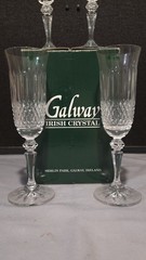 4 NEW Galway Crystal 8″ CHAMPAGNE FLUTES GAL15 Vertical Lines & Star Foot