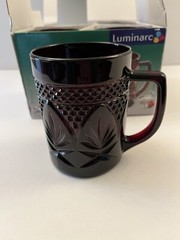 Vintage Luminarc 4″ Ruby Red Glass Mugs Made in France Set of 4 NEW IN BOX