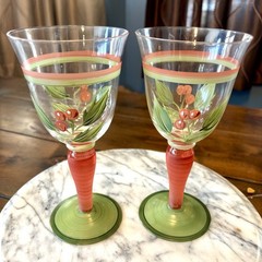 Christmas Home Collection Victorian Holly Hand Painted Wine Goblets Glasses 12oz