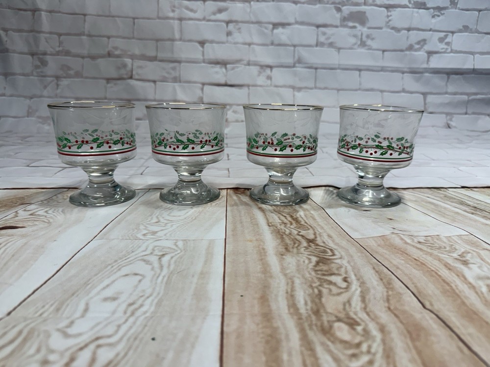 Arby’s 4 Dessert Sherbet Glasses Holly Berry Christmas Holiday by Libbey VTG