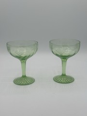 Uranium Coupe Goblets Grape