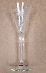 VINTAGE CRYSTAL ETCHED FLOWER & LEAVES DESIGN SMOOTH STEM SHOT GLASS