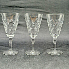 3 Etched Atomic Starburst Diamond Optic Wine Glasses – 7 1/8″ H MCM Excellent