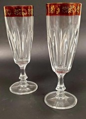 Set of 2 Cristal d’Arques Durand Antique Ruby Gold Encrusted Rim Fluted Champagn