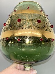 VINTAGE VENETIAN BOHEMIAN LARGE BRANDY SNIFTER GREEN GOLD WITH RED JEWELS