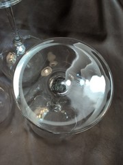Large 8in MCM Graphic Etched Crystal Balloon Wine Glasses Set of 4