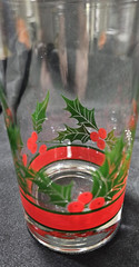 Vintage Libbey Glasses Tumblers Set of 4 Holly Berry and Red Ribbon 12oz 5″ Tall