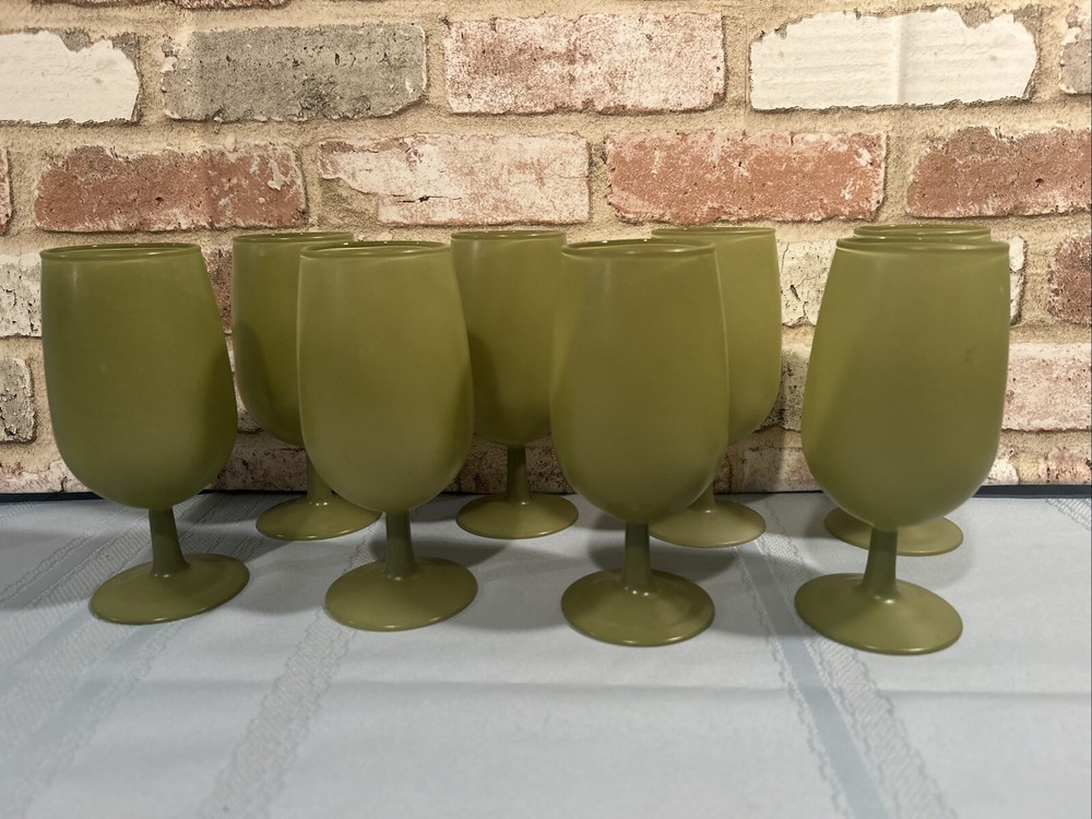 Lot Of 8 Vintage MCM Avocado Green Stemmed Iced Tea Glasses~12 Oz