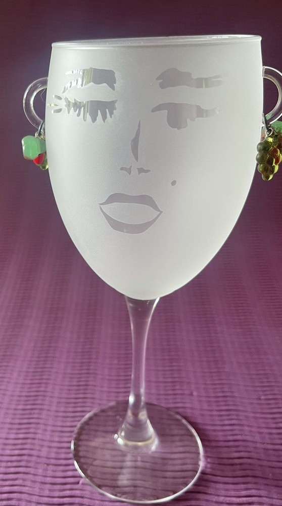 2 Pc. 7.5” Vintage Etched Wine Glasses -“Carmen Miranda” Asta Glass