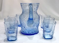8 10 oz TUMBLER and 64 oz PITCHER Morgantown Gloria Blue Crinkle Glassware